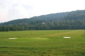 golf course in Hntnice